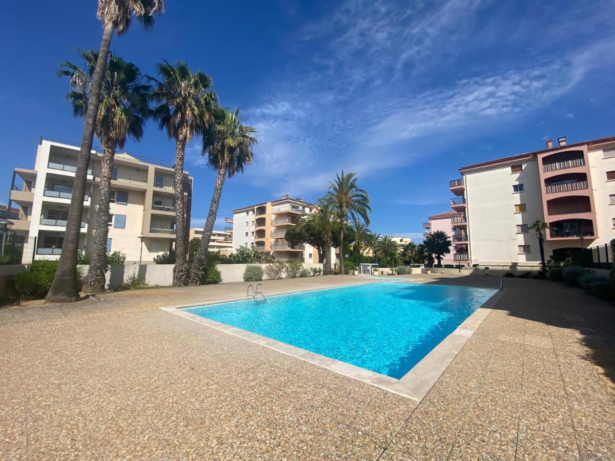 La Palmeraie 2 Chambres Σαιντ-Μαξίμ Εξωτερικό φωτογραφία